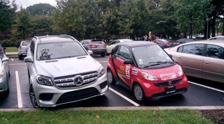 The Great Smoky Mountains National Park, or the Smokies, lies to the southwest of New York, over 700 miles (1,200 km) away. The Great Smoky Mountains National Park, or the Smokies, lies to the southwest of New York, over 700 miles (1,200 km) away.