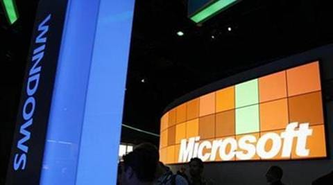 microsoft, qualcomm, snapdragon, microsoft phone, microsoft smartphone, windows 10, windows, qualcomm processor, tech news, microsoft qualcomm, arm processor, snapdragon 835, latest smartphones,