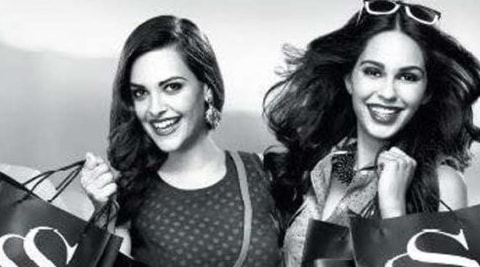 Shoppers Stop eyes 10%-15% stake sale, may raise Rs 150-200 cr Shoppers Stop eyes 10%-15% stake sale, may raise Rs 150-200 cr