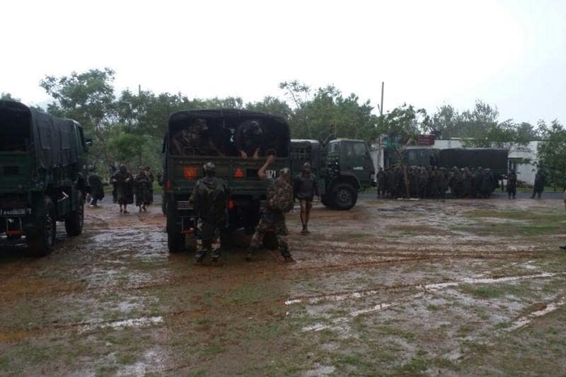 Vardah, andhra pradesh, tamil nadu, cyclone, strong cyclone, gallery cyclone, pictures cyclone, pictures of cyclone, cyclone in india