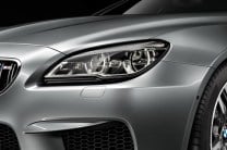  The adaptive headlamps on the BMW M6 offer good illumination even while cornering 
