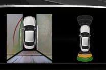  The surround view on the BMW M6 offers good visibility while parking 
