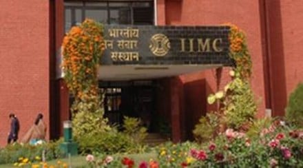 IIMC, Indian Institute of Mass Communication, media school, Journalism department, disciplinary committee, Delhi High Court, I&B Ministry, social media, JNU, FTII