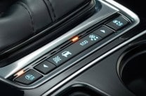  Different driving modes available in the Jaguar XE offer an engaging driving experience. 