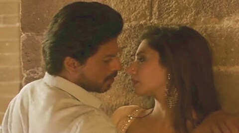 Shahrukh khan, raees, raees box office collections, raees weekend collections box office, sunny leone, mahira khan, hrithik roshan, kaabil, kaabil box office collections
