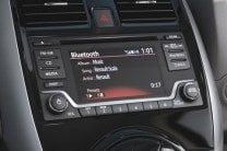  The Renault Scala's touchscreen infotainment system is easy to use and offers all types of connectivity as well as playback options 
