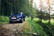  The all wheel drive system with Super Drive Modes available on the XT 4X4 version enables the Tata Hexa to go off road. 