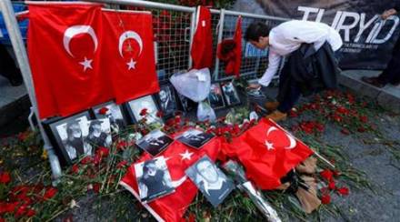 A gunman who killed 39 people during an attack on a nightclub in Istanbul during New Year's celebrations has been caught in a police operation. (Reuters) A gunman who killed 39 people during an attack on a nightclub in Istanbul during New Year's celebrations has been caught in a police operation. (Reuters)