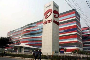 airtel 30GB, airtel free 30gb, airtel surprise, airtel surprise offer, airtel jio, reliance jio airtel, airtel offer, airtel free data, airtel free data offer, free data offers, airtel reliance jio, airtel deals, airtel broadband, airtel fixed broadband, broadband offers, wired broadband, network, trai, telecom, telecom news, Bharti Airtel, Telecom War in India, reliance jio, reliance, jio, reliance jio tariff plans, reliance jio fibre tariff plans