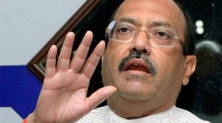Amar Singh also hinted at joining other parties. Amar Singh also hinted at joining other parties.