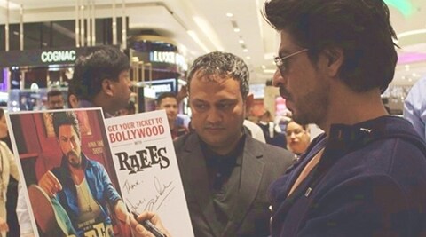 shahrukh khan, raees, raees box office collections, raees day 2 box office, kaabil, nawazuddin siddiqui, hrithik roshan, raees kaabil, raees songs