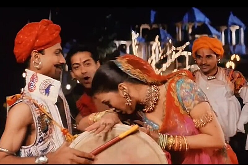 Kavita krishnamurthy, Kavita krishnamurthy songs, kareena kapoor, kajol, shahrukh khan, salman khan, saif ali khan, aamir khan, hrithik roshan, aishwarya rai