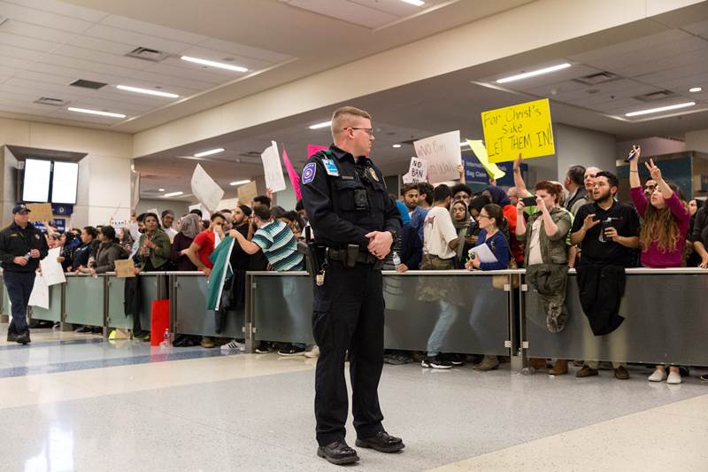 donald trump, trump ban, trump immigration ban, muslim ban, us muslim, muslim ban in us, trump ban protest, muslim immigration, us protest
