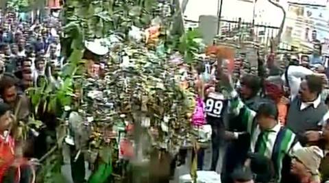 delhi, garbage delhi, delhi garbage, mcd, emdc, sanitation workers strike iin delhi, sanitation workers strike, bjp, arvind kejriwal, manish sisodia, delhi government, aap