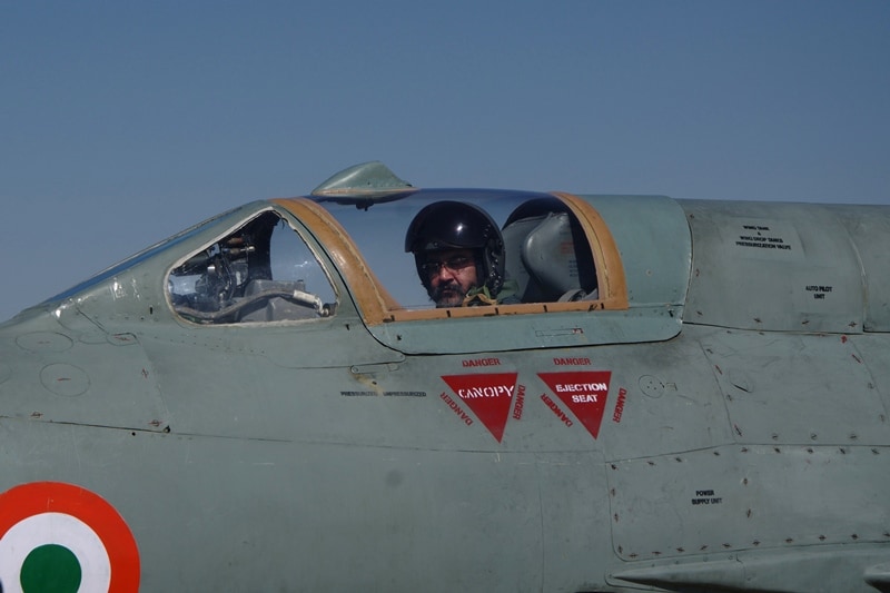 IAF chief BS Dhanoa, IAF chief BS Dhanoa flies MiG-21
