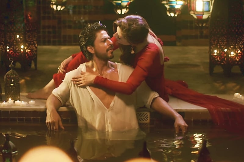 Shahrukh khan, mahira khan, raees, raees songs, nawazuddin siddiqui, raees trailer, shahrukh khan movies, shahrukh khan songs, hrithik roshan, kaabil, mahira khan photos