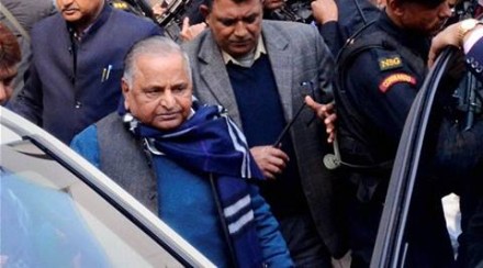 mulayam singh yadav‬, akhilesh yadav‬, cycle, akhilesh yadav cycle, akhilesh cycle, ‪samajwadi party‬, ‪election commission of india‬‬, bjp, samajwadi ramayan, bjp candidate list, dimple yadav, cycle symbol, election commissioner of india, uttar pradesh news, up election 2017, uttar pradesh election, sp split, samajwadi party split, akhilesh mulayam singh yadav, akhilesh mulayam, mulayam akhilesh