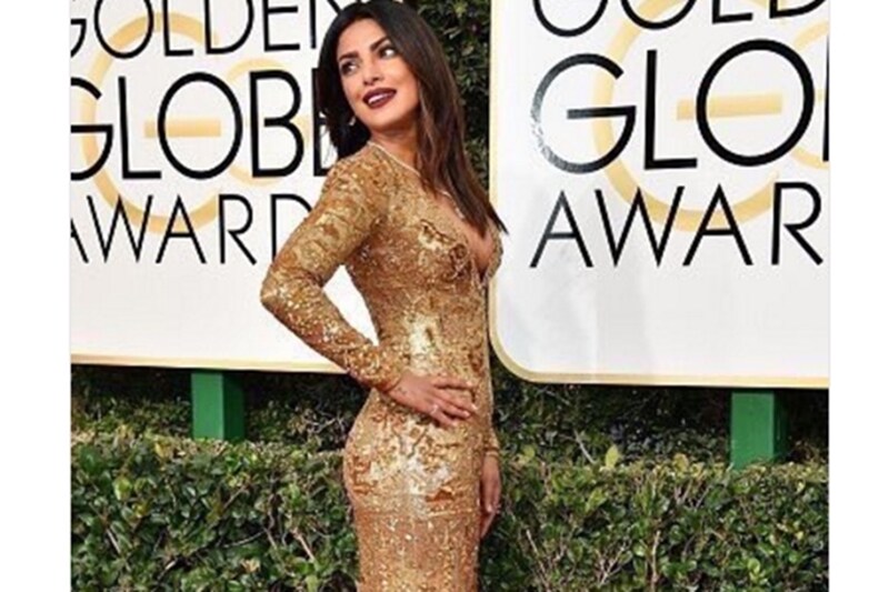 golden globe awards, golden globes fashion dress, emma stone, sofia vergara, priyanka chopra, nicole kidman, priyanka chopra golden globes, golden globe awards photos, golden globe awards pics