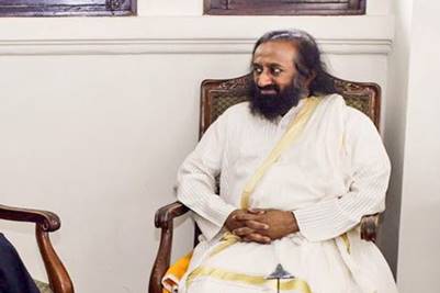 Sri Sri Ravi Shankar. Courtesy: Twitter