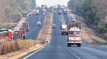 Ministry of Road Transport and Highways, mobile apps, m-Parivahan, e-challan, centric app, enforcement app, customer facilitation, Regional Transport Offices, RTO, Motor Vehicles Act, road safety, Nitin Gadkari
