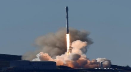 SpaceX launches first rocket since explosion in Florida