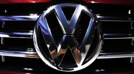 The automaker traced the problem to the use of an incorrect solder compound, which may cause cracks that prevent sufficient electrical power to flow. (Reuters)