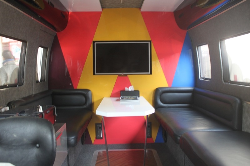 The idea behind the vehicle was to create a productive time of an employee where, if he wasn't travelling by the said vehicle, would be driving his own car and leading to unproductive hours of the day. One example quoted by Amit Ramani, Founder & CEO of Awfis were the use of the vehicle for a high court arbitration where all relevant members were taken to a Judge's house and the arbitration was done with time to spare.