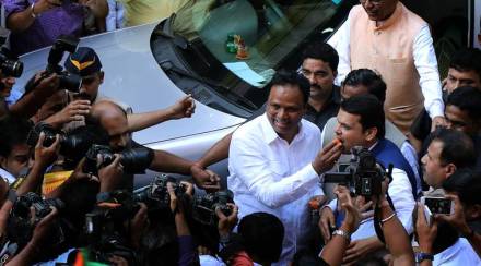 campaign criticising ABVP, ABVP, daughter of Army captain, BJP, M Venkaiah Naidu, Kiren Rijiju, Lady Shri Ram College, Kailash Vijayvargiya, Dawood Ibrahim