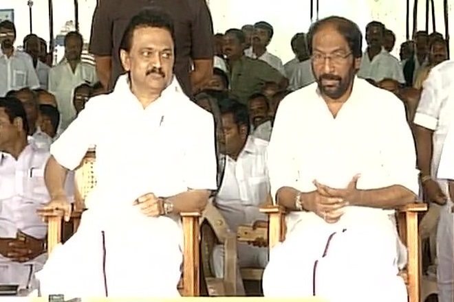 tamil nadu, tamil nadu news, tamil nadu crisis, stalin, dmk, dmk fast, trichy, sasikala, aiadmk, floor test, tamil nadu trust vote, chennai, chennai news, india news, jayalalithaa tamil nadu, tamil nadu news, tamil nadu crisis, stalin, dmk, dmk fast, trichy, sasikala, aiadmk, floor test, tamil nadu trust vote, chennai, chennai news, india news, jayalalithaa