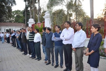 IAS officers stage a silent protest outside the Bihar Governor's House against the arrest of BSSC Chairman and their senior colleague Sudhir Kumar in the multi-crore job scam, in Patna on Sunday. (PTI) IAS officers stage a silent protest outside the Bihar Governor's House against the arrest of BSSC Chairman and their senior colleague Sudhir Kumar in the multi-crore job scam, in Patna on Sunday. (PTI)