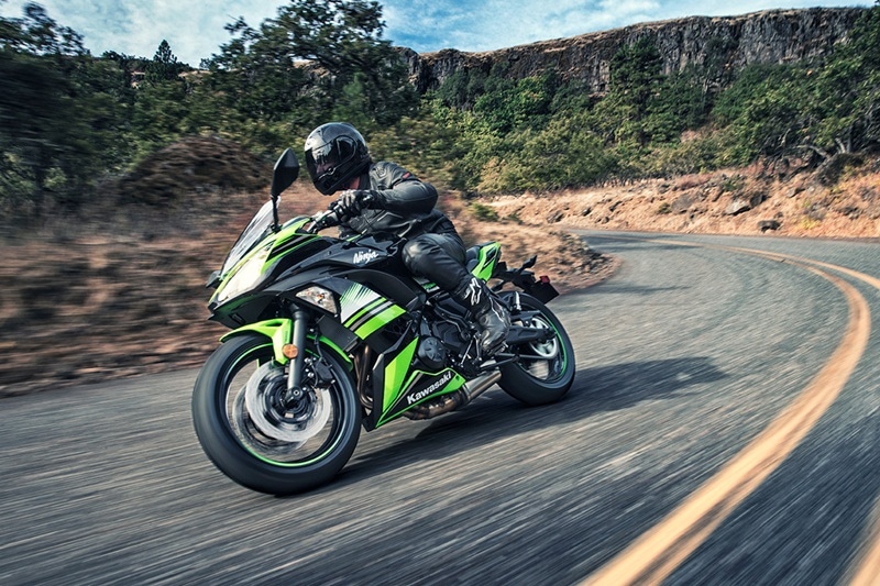Kawasaki Ninja 650: Kawasaki has launched the updated version of the Ninja 650 in the international markets and will launch the 2017 Ninja 650 in India in the middle of 2017. The refreshed Kawasaki Ninja 650 will be based on the ER-6F and will get mechanical as well as electronic updates. The 2017 model will be powered by a 650cc parallel twin engine that will develop 69 hp of power and will be paired to a 6-speed manual gearbox with slipper clutch and standard ABS. The two-wheeler maker has made changes in the engine which will receive longer header pipes and 36 mm throttle bodies. The company has also redesigned intake and exhaust camshafts as well as brakes. This will also see an improvement in fuel economy by 6.8 percent. The new Ninja 650 will also shed some weight by 19 kg. Expected Price: Rs 5.5 lakh. Expected Launch date: Mid-2017.