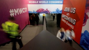 mwc 2017 best smartphones, mobile world congress best smartphones, top smartphones launched at mwc, mwc barcelona, mwc 2017 smartphones, mwc nokia, mwc lg, mwc blackberry, mwc huawei, mwc sony, huawei p10, blackberry keyone, nokia 6, lg g6, sony xperia XZ