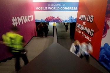 mwc 2017 best smartphones, mobile world congress best smartphones, top smartphones launched at mwc, mwc barcelona, mwc 2017 smartphones, mwc nokia, mwc lg, mwc blackberry, mwc huawei, mwc sony, huawei p10, blackberry keyone, nokia 6, lg g6, sony xperia XZ