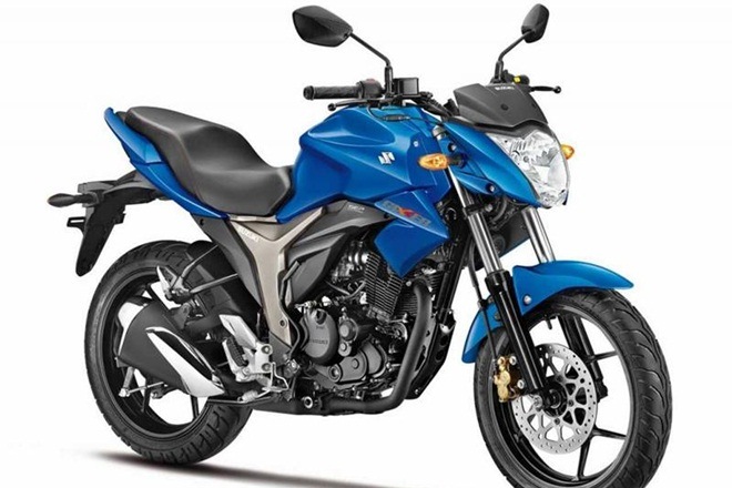 Suzuki Gixxer 250: Suzuki Motorcycles will launch the Gixxer 250 or the GSX 250R in India and is expected to be priced around Rs 1.5 lakh, ex-showroom. The company has launched the upcoming motorcycle in Japan and is due for introduction in India by the second half of 2017. The new Suzuki Gixxer 250 will be powered by a 248 cc liquid-cooled engine that will produce 24.7 hp of power and 23.3 Nm of torque. The engine will also feature Suzuki Eco Performance (SEP) technology and the motorcycle should deliver around 25 to 30 kmpl fuel efficiency. The transmission will bea 6-speed unit and the GSX 250R will be equipped with features such as a front visor, fairing and a sculpted fuel tank. The digital instrument cluster, clip-on handlebars and split seats will also be a part of the standard package. Expected Price: Rs 1.50 lakh, ex-showroom Expected launch date: mid 2017