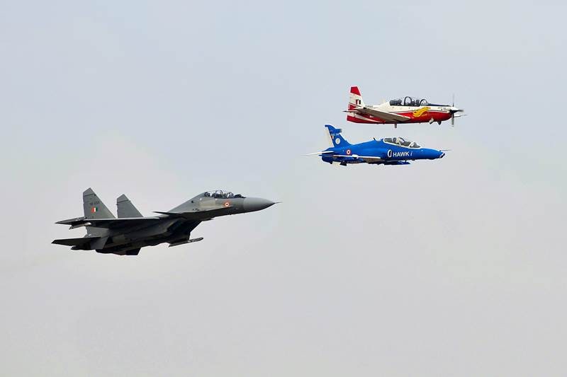 aero india, aero india 2017, aero india bengaluru, rafale, tejas, tejas fighter, rafale fighter, hal, mannohar parrikar, Gripen, indian air force, air force, air show