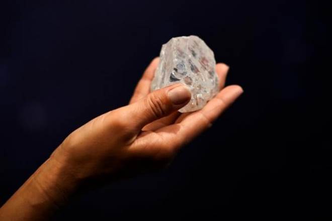 To begin with, Muthoot Exim is offering 18-Karat gold ring studded with 0.14 cents diamond of EF colour and VVS clarity with a minimum ticket size of Rs 22,000-23,000. The ring is being offered in three sizes of 12mm, 14mm and 16mm. (Reuters) To begin with, Muthoot Exim is offering 18-Karat gold ring studded with 0.14 cents diamond of EF colour and VVS clarity with a minimum ticket size of Rs 22,000-23,000. The ring is being offered in three sizes of 12mm, 14mm and 16mm. (Reuters)