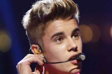 The Canadian singer's set is expected to include hits like "Where Are U Now", "Boyfriend", "Love Yourself", "Company", "As Long As You Love Me", "What Do You Mean?", "Baby", "Purpose", "Encore: Sorry", among others. (Reuters)