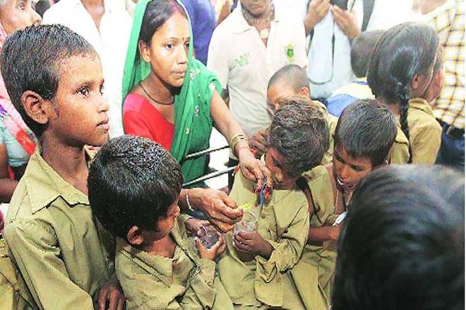 Dead rat in midday meal in Delhi school, nine students hospitalised Dead rat in midday meal in Delhi school, nine students hospitalised