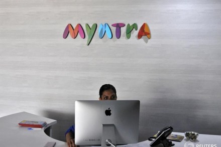 Cofounder Ashutosh Lawania quits Myntra; Gunjan Soni appointed Jabong CMO Cofounder Ashutosh Lawania quits Myntra; Gunjan Soni appointed Jabong CMO