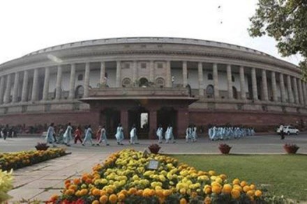 Laws approved by parliament take 261 days to be enforced