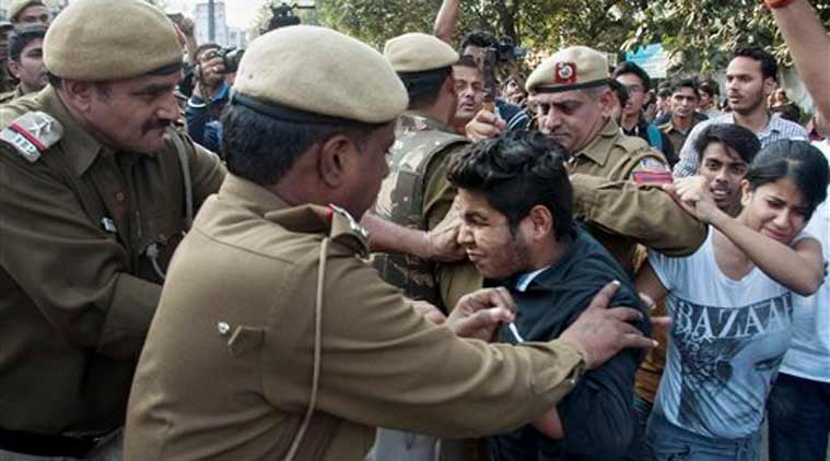 ramjas abvp protests, aisa abvp protests, abvp dissent, aisa ramjas dissent, abvp ramjas violence, violence abvp ramjas college, umar khalid ramjas violence