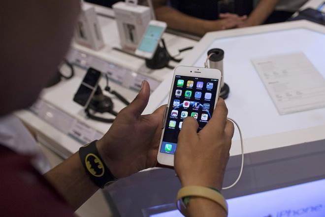 Overall, smartphone sales to end-users totalled nearly 1.5 billion units in 2016, an increase of five per cent from 2015, said the report from the market research firm Gartner. (Reuters)