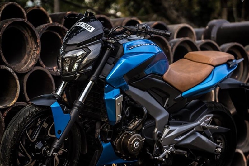 The base price for the Dominar 400 is Rs 1.36 lakh and Rs 1.50 lakh for the variant with the ABS system. But if one opts to go for this set of modifications, an added expense of about Rs 15000 will incur. But then you get a choice, you could bring home a better looking Dominar 400 or stretch it a tiny bit for a KTM 250 Duke (Image: Facebook/knightautocustomizer)