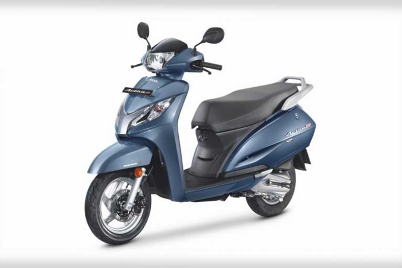 Honda Activa 125: The Activa 125 has been the best selling scooter in India with over 6 lakh customers and counting. It now comes with a new BS IV compliant engine. Priced at Rs 56,954, the Activa 125 is powered by a 125cc engine produces 8.52 bhp at 6,500rpm and 10.544 Nm at 5,000rpm, mated to a CVT unit.