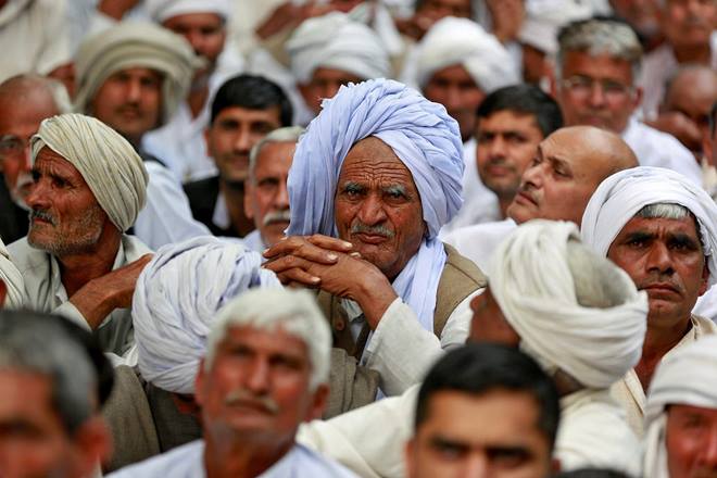 After police stopped the march towards Parliament, Jat leaders end protest, however warning to stage a bigger protest. (Reuters)