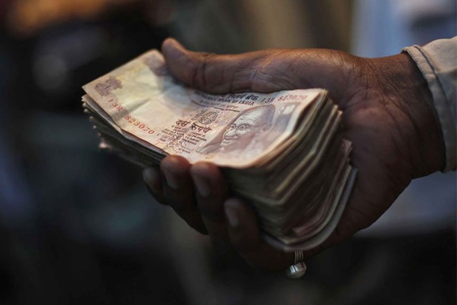 He further said plastic notes are expected to last longer than cotton substrate based banknotes. (Reuters) He further said plastic notes are expected to last longer than cotton substrate based banknotes. (Reuters)