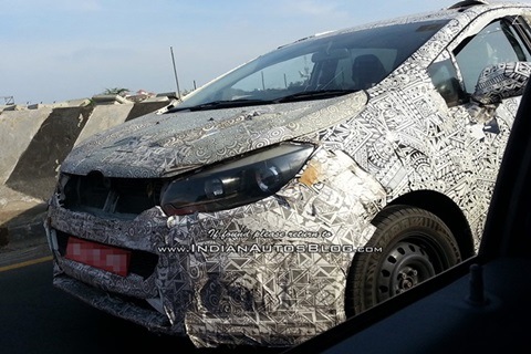 Mahindra’s new MPV U321 spied in Chennai, could replace Xylo