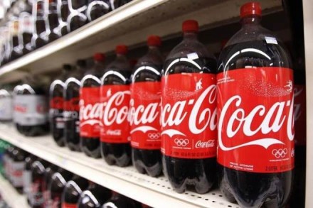 Selling water: Coca Cola, Pepsi look to make water rain money. (Reuters)