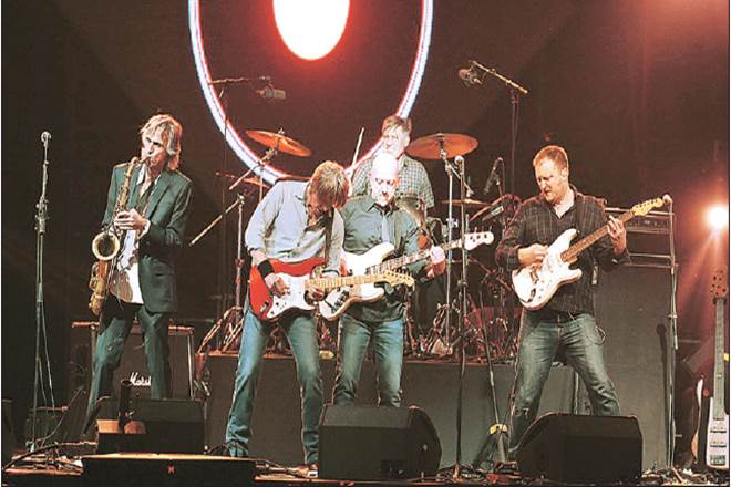 After Coldplay, Dire Straits hit Indian shores to bring about ‘change’