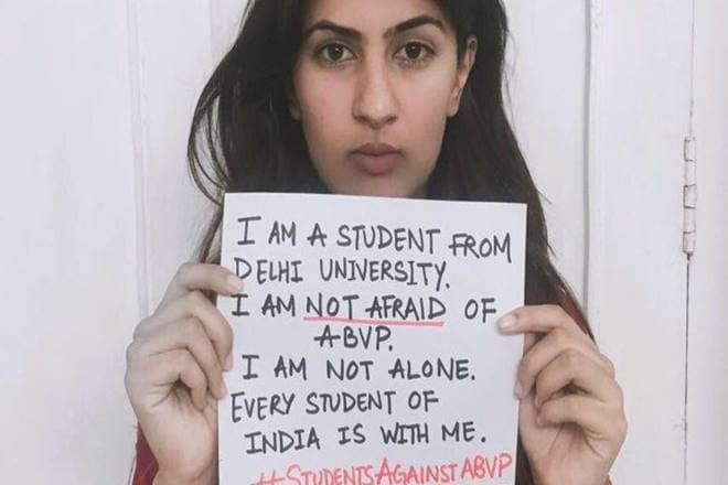 Gurmehar Kaur (Faceook)